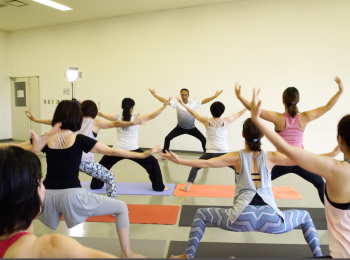 Yoga Squat_36 Yoga Squat_36